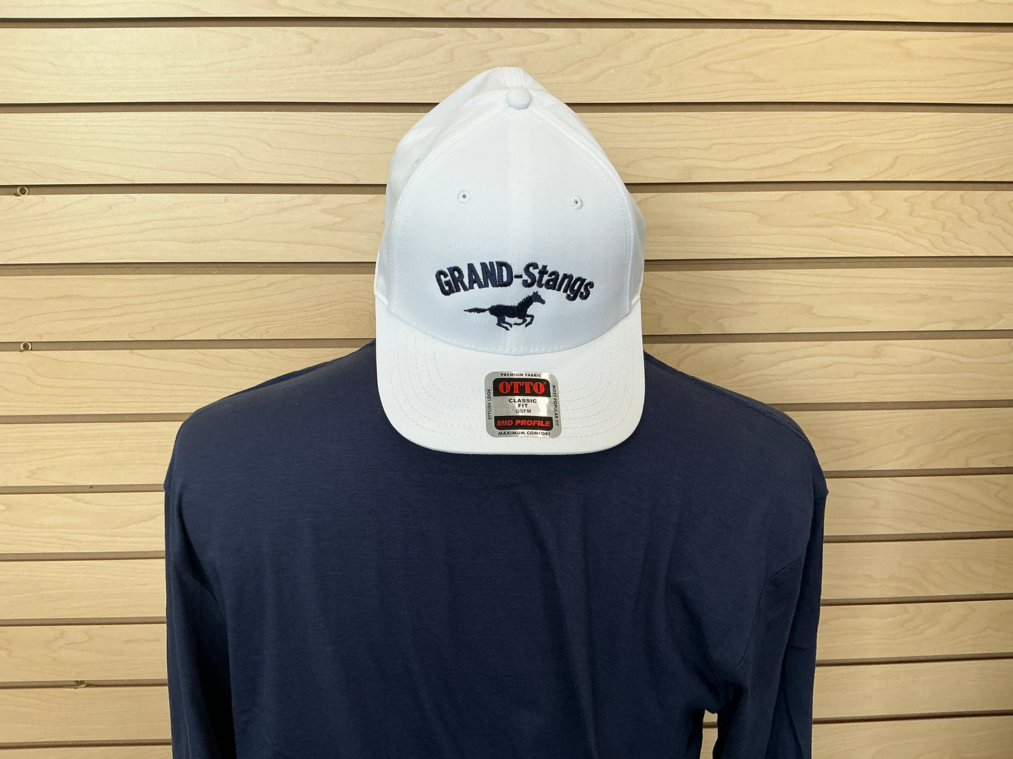 "Grand"-Stangs No Mesh Snap Back Trucker Hat White